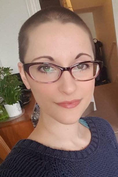 dr chloe farahar